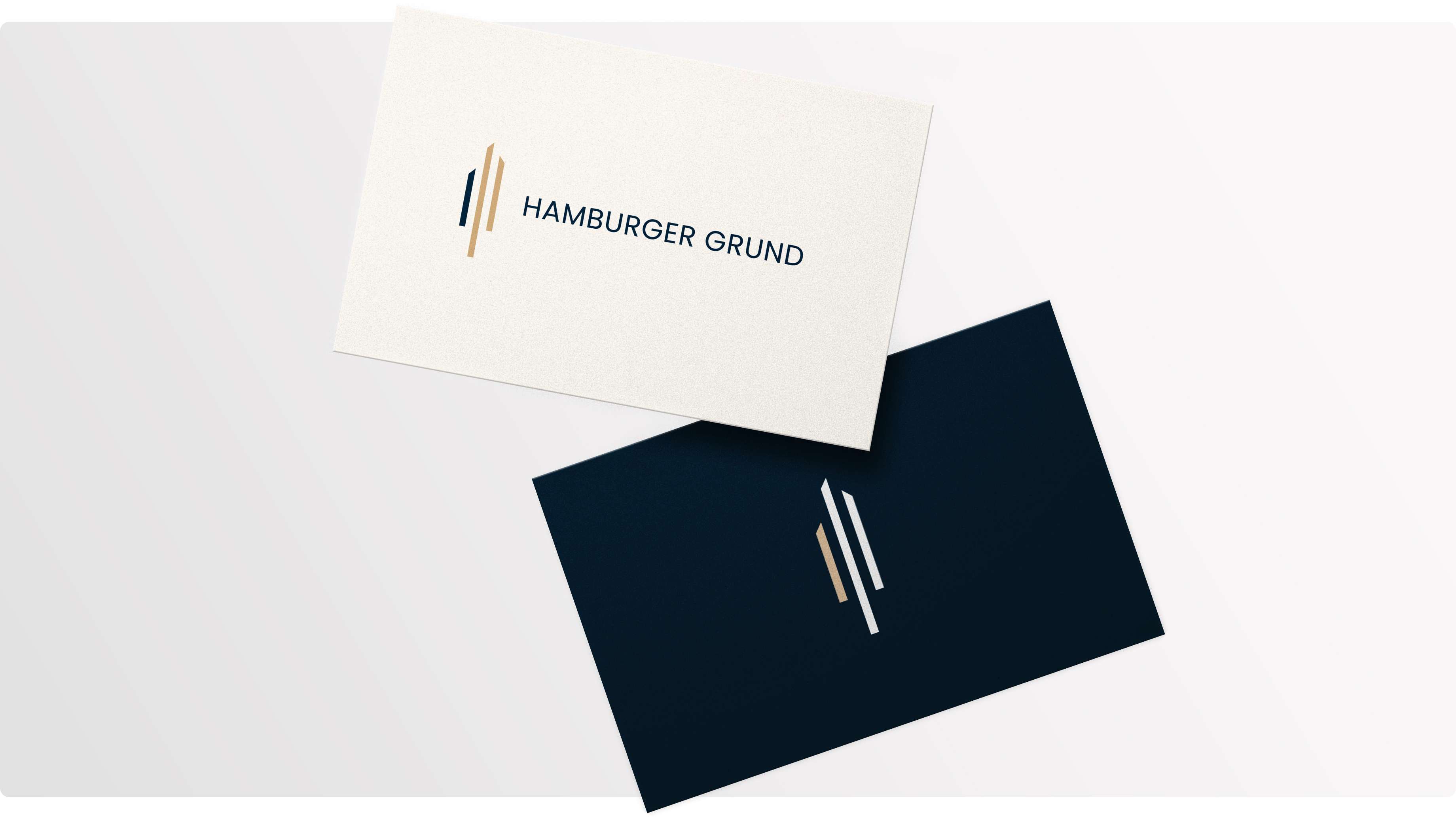 Black and white mockup of the Hamburger Grund business card on which the logo is visible